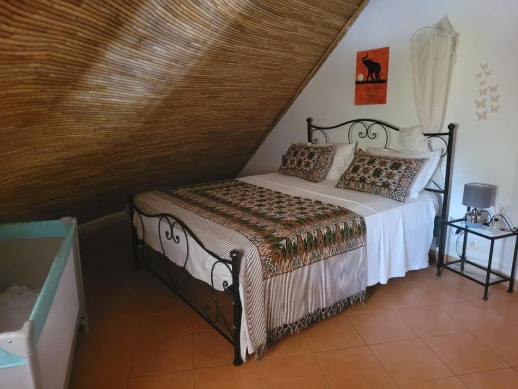 Villa Bord De Mer Avec Piscine Sali Tapé Exteriér fotografie