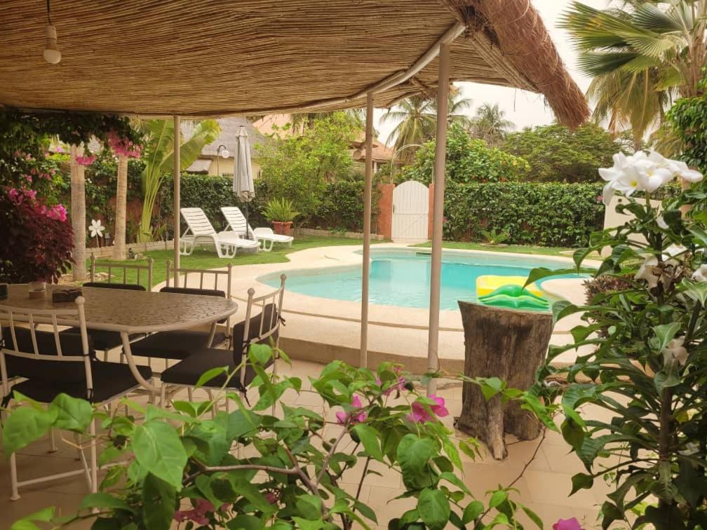 Villa Bord De Mer Avec Piscine Sali Tapé Exteriér fotografie